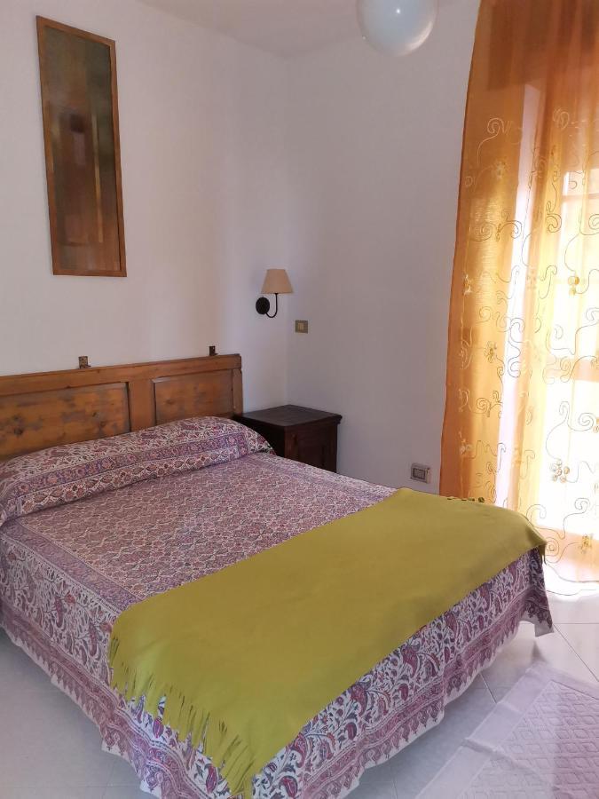 Appartamento Per Vacanza Castelsardo Exterior foto