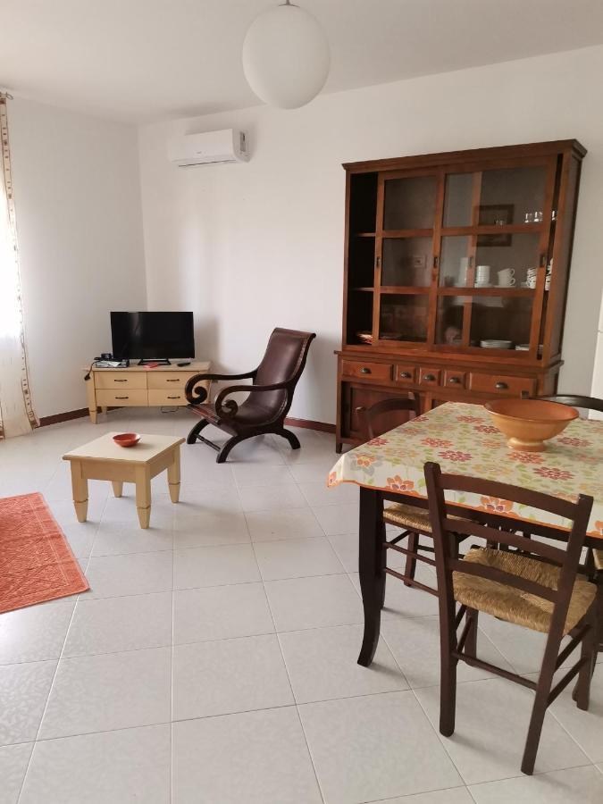 Appartamento Per Vacanza Castelsardo Exterior foto